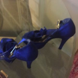 High heels shoes